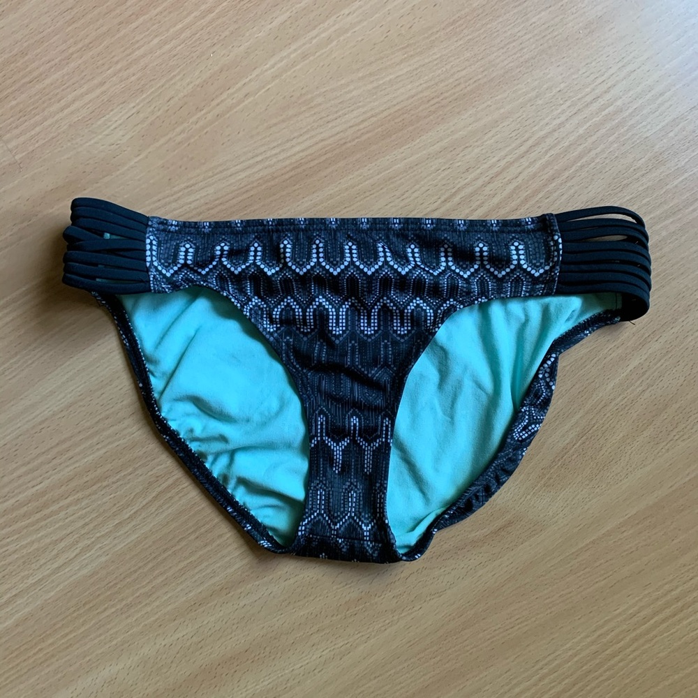 PRANA Swim Bottoms Full Coverage Black Grey White